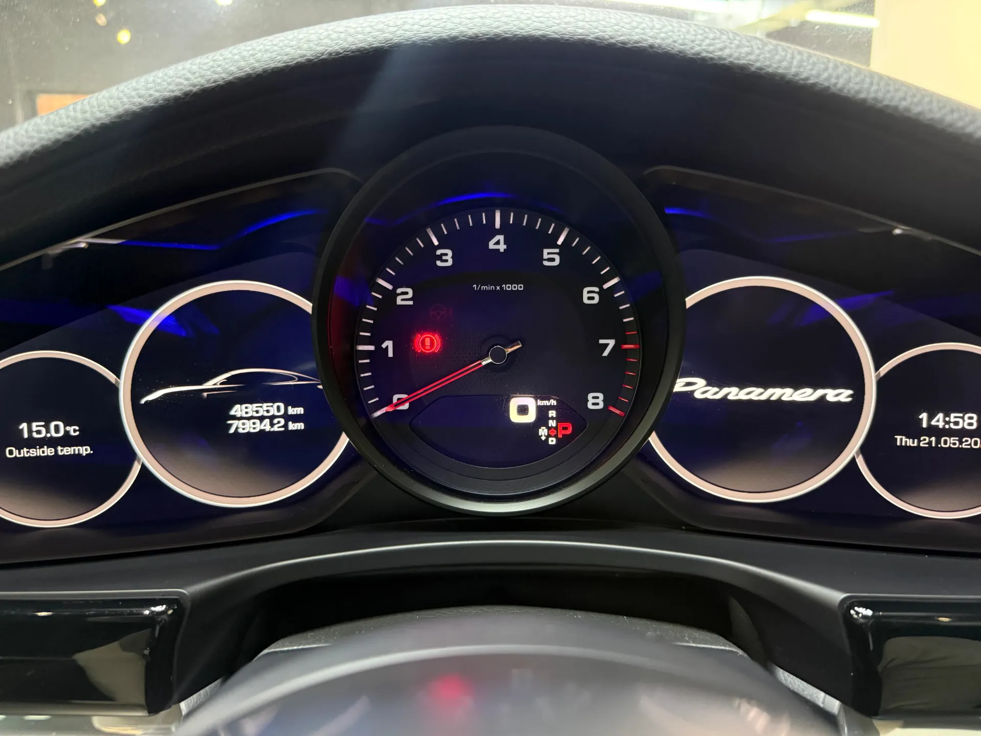 2020 Porsche PANAMERA 6