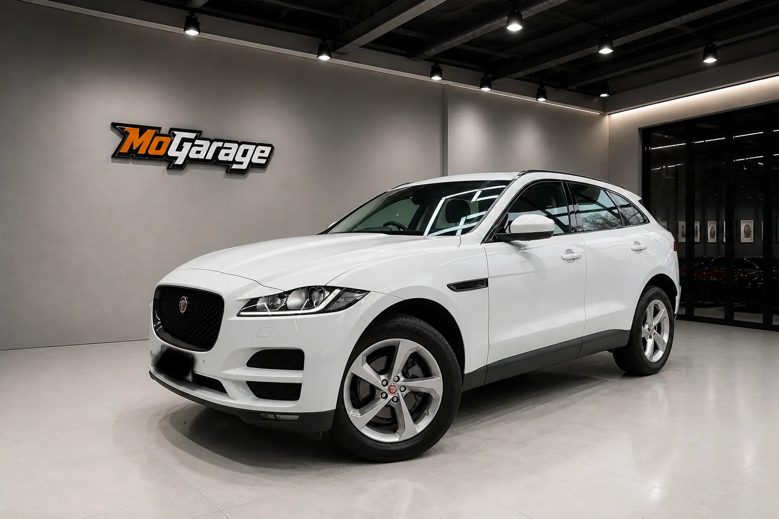 2017 Jaguar F-PACE 1