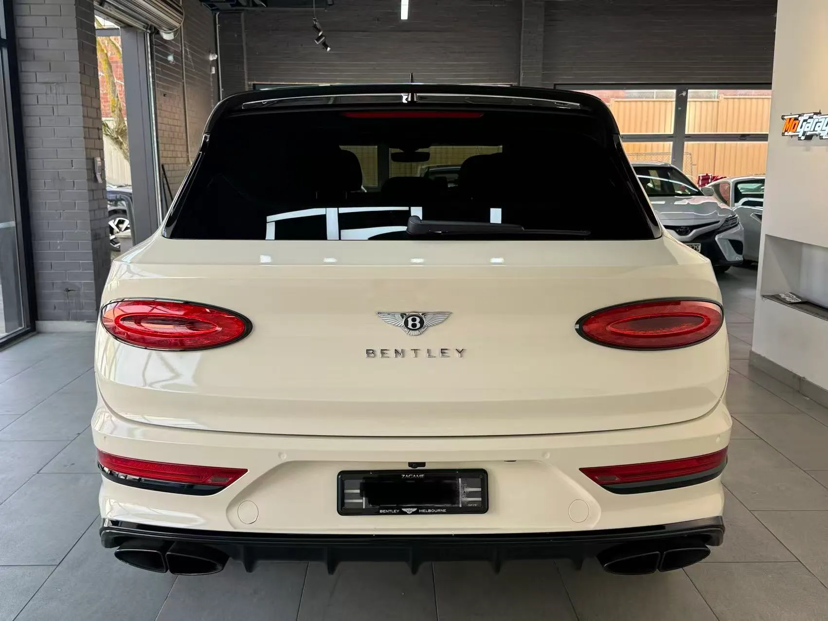 2020 Bentley Bentayga V8 2