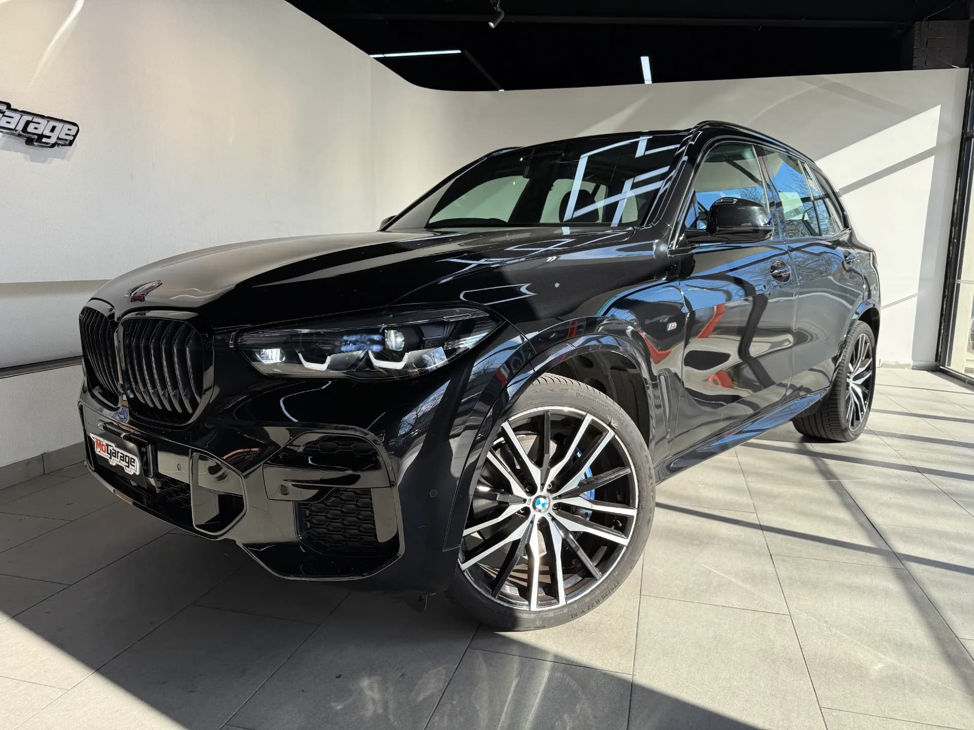 2023 BMW X5 xDrive30d M Sport 2