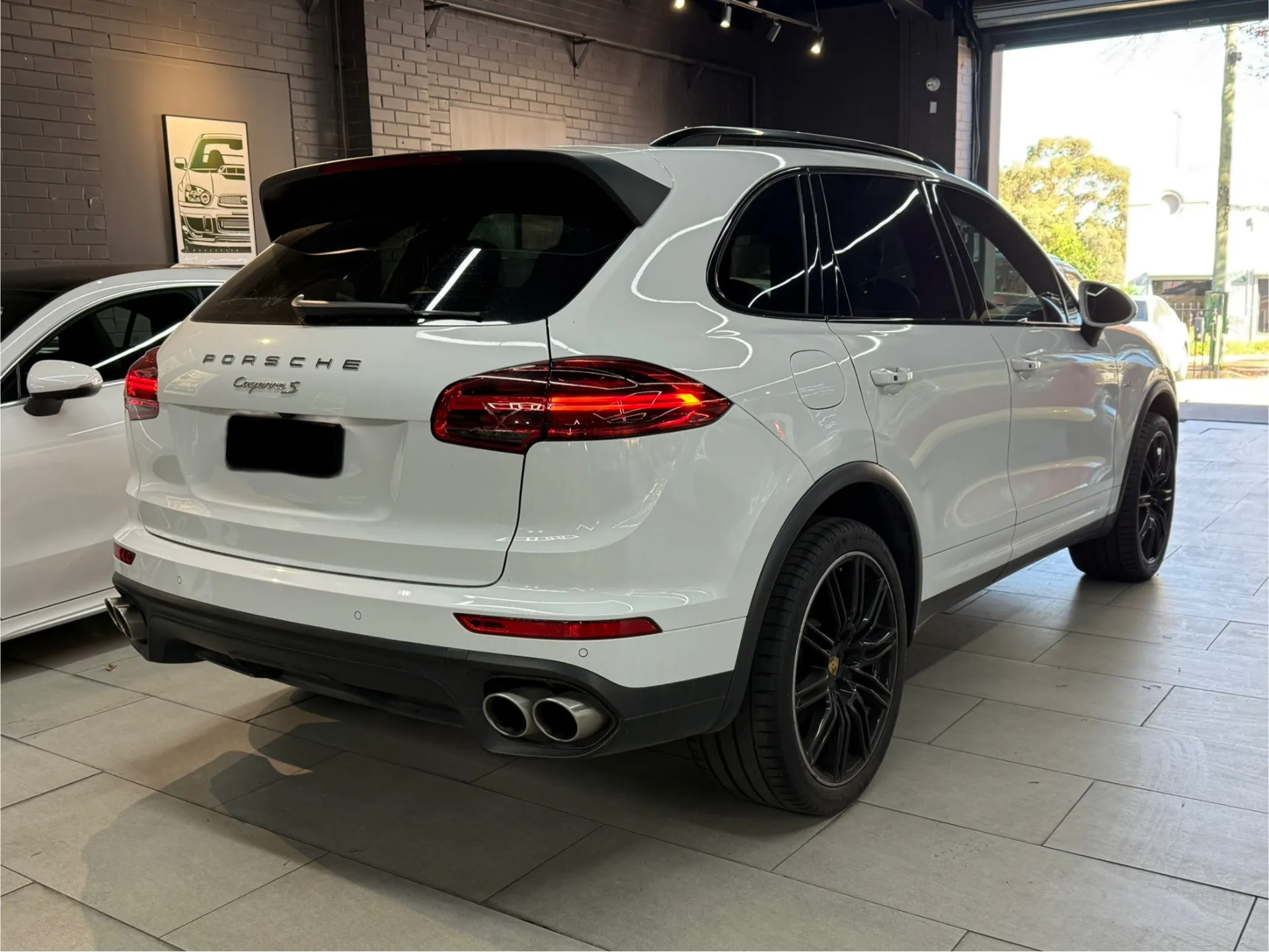 2016 Porsche Cayenne S 3