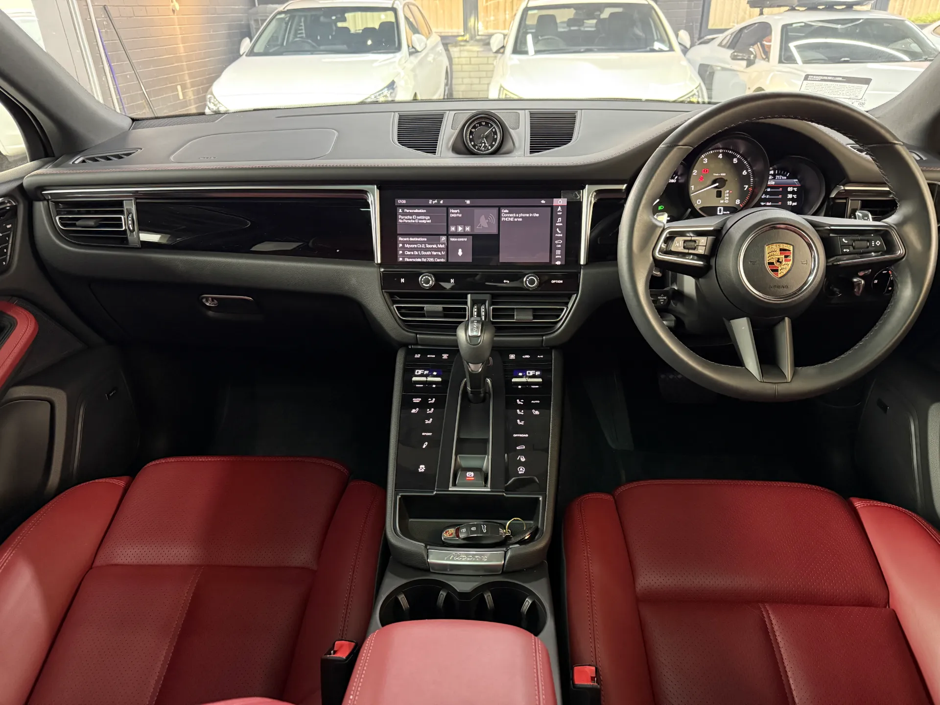2024 Porsche Macan S 6