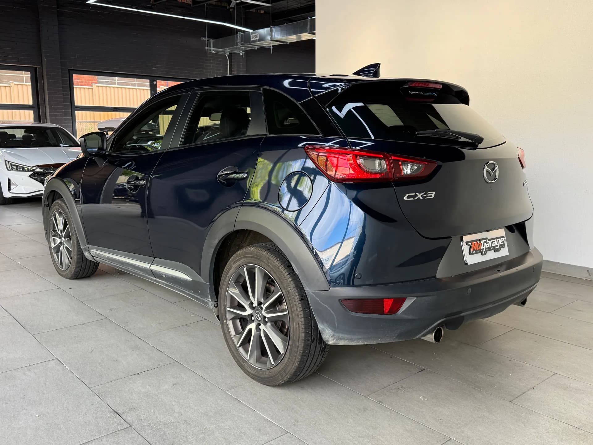 2016 Mazda CX-3 Akari 4