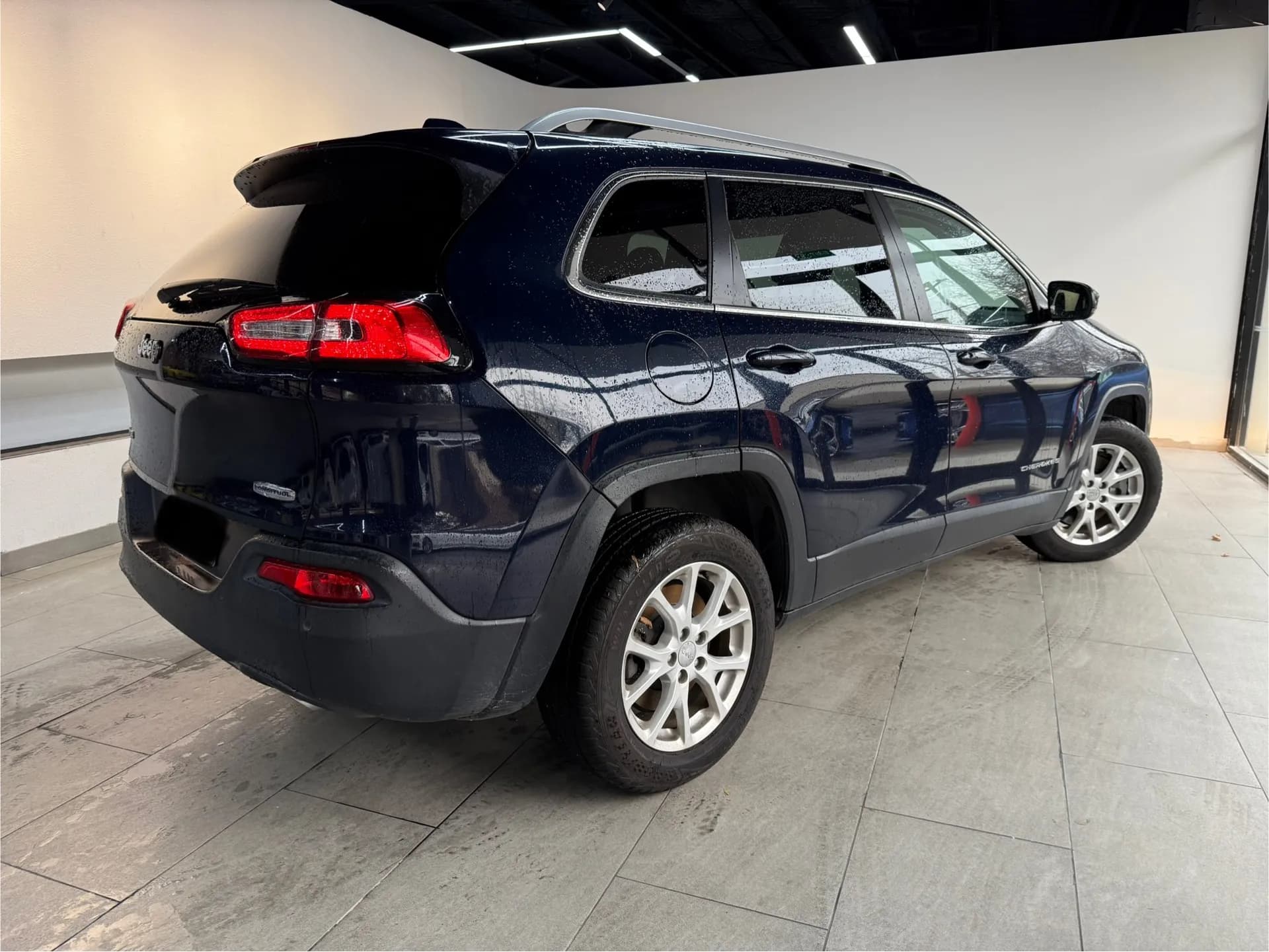 2015 Jeep CHEROKEE 3