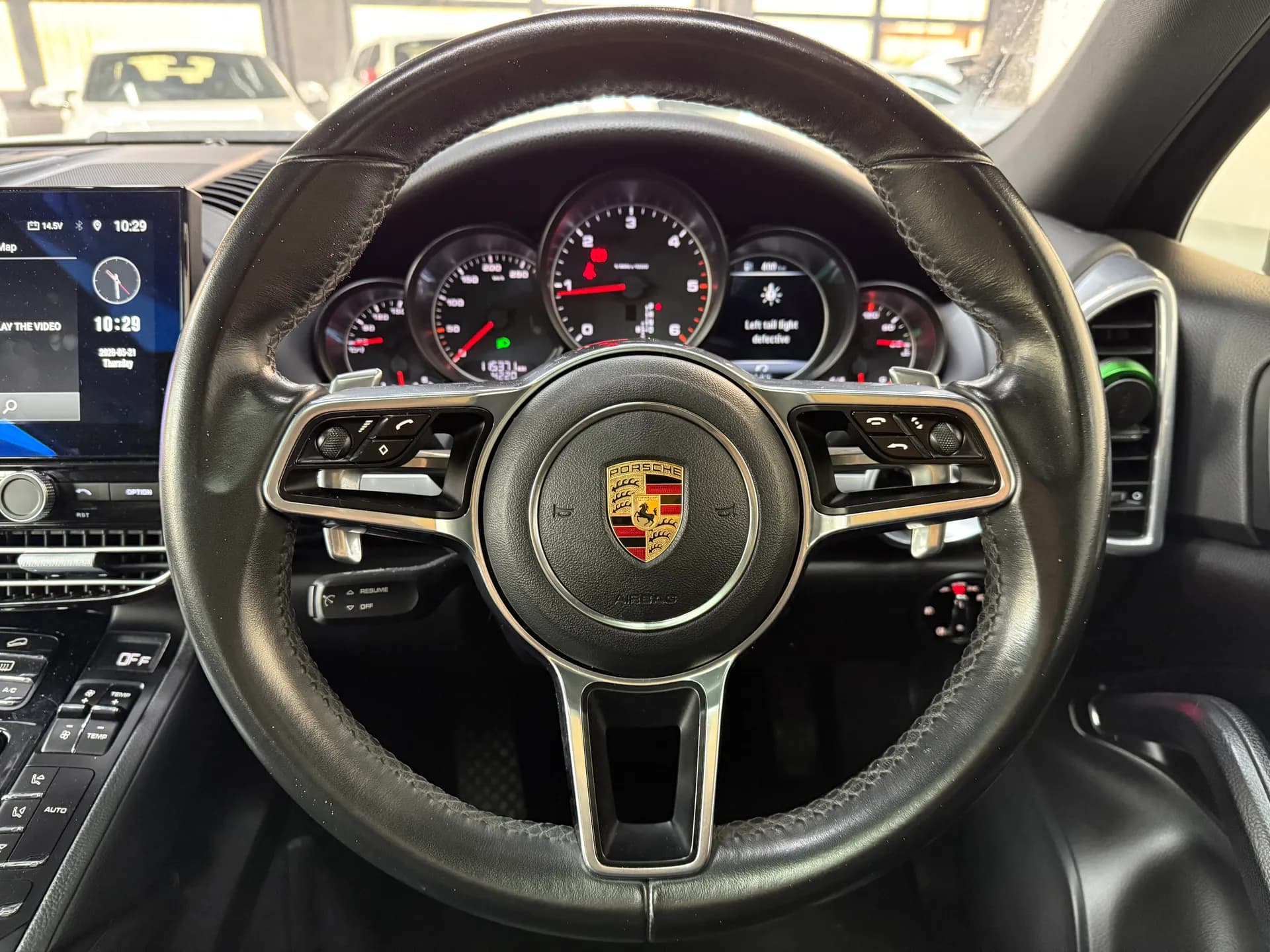 2015 Porsche CAYENNE 6
