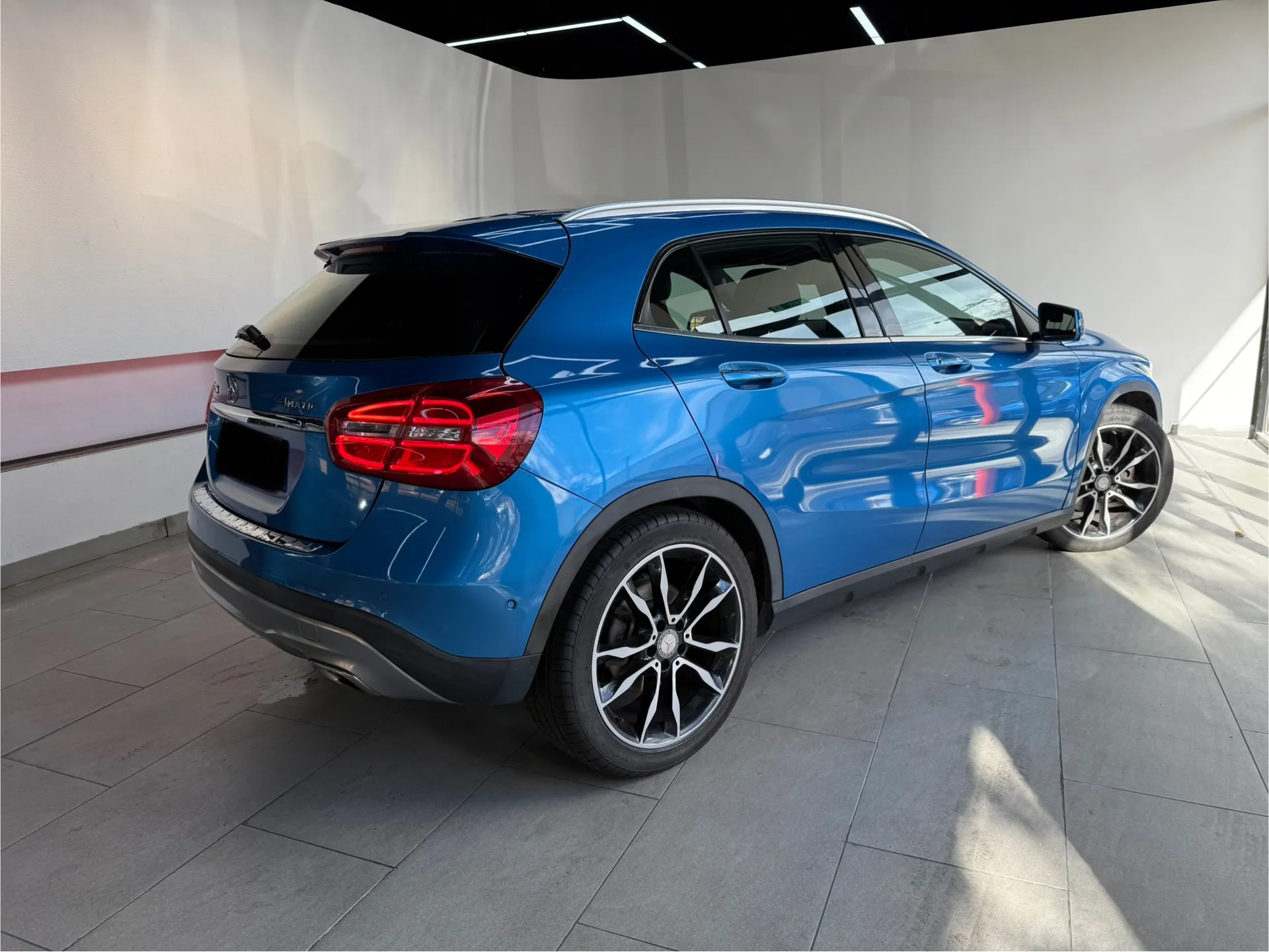2017 Mercedes-Benz GLA250 3