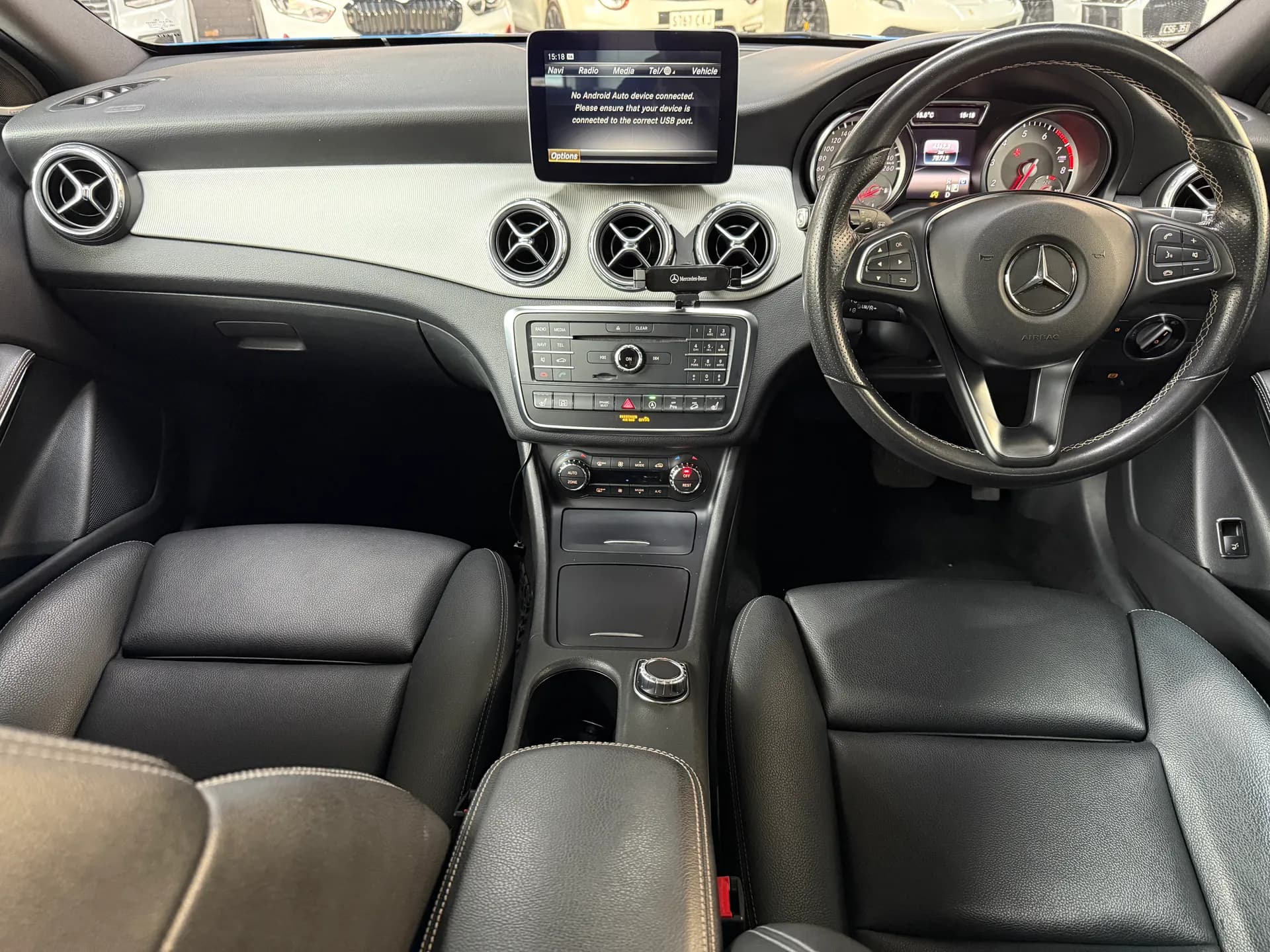 2017 Mercedes-Benz GLA250 5