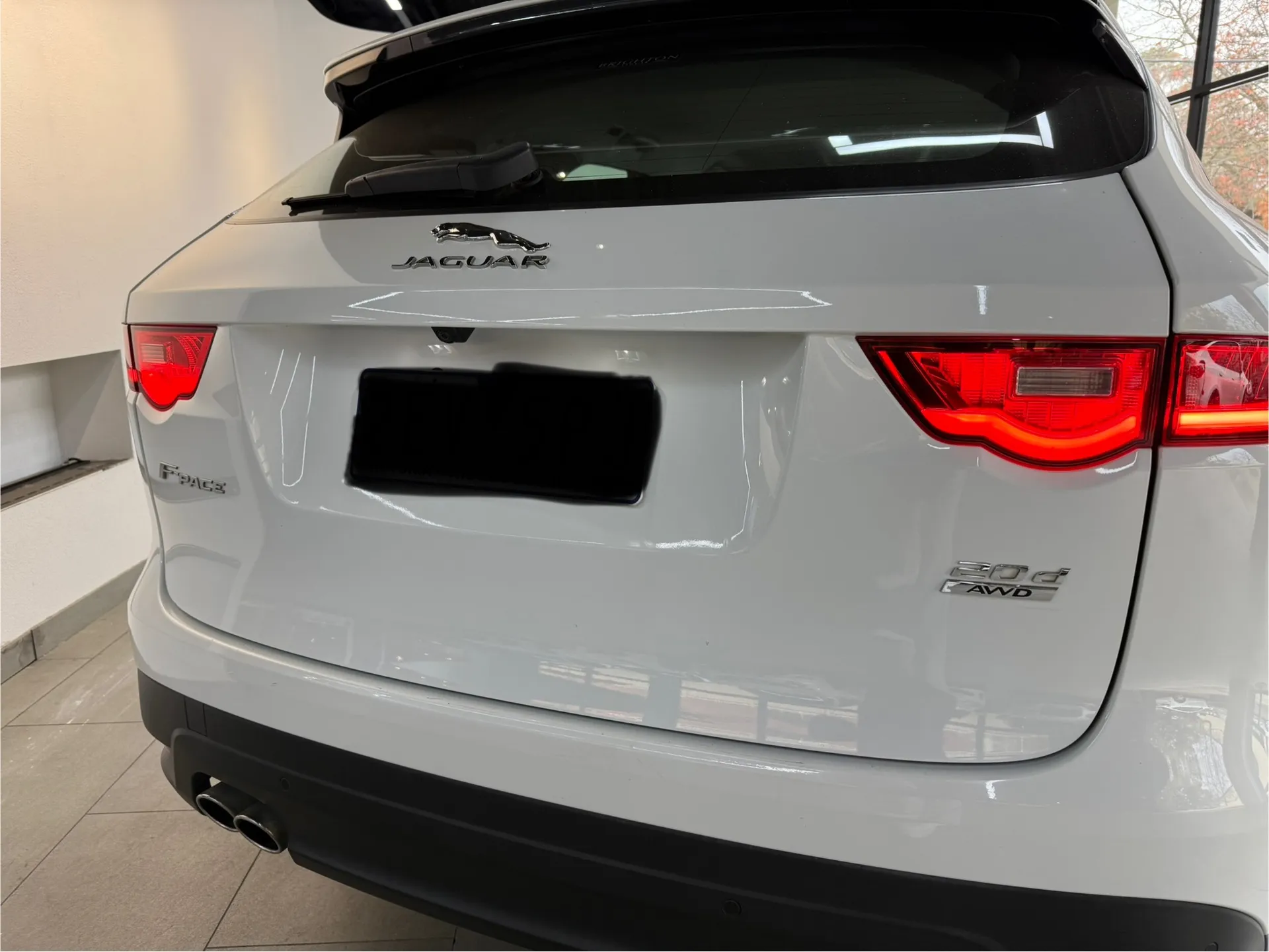 2017 Jaguar F-PACE 4