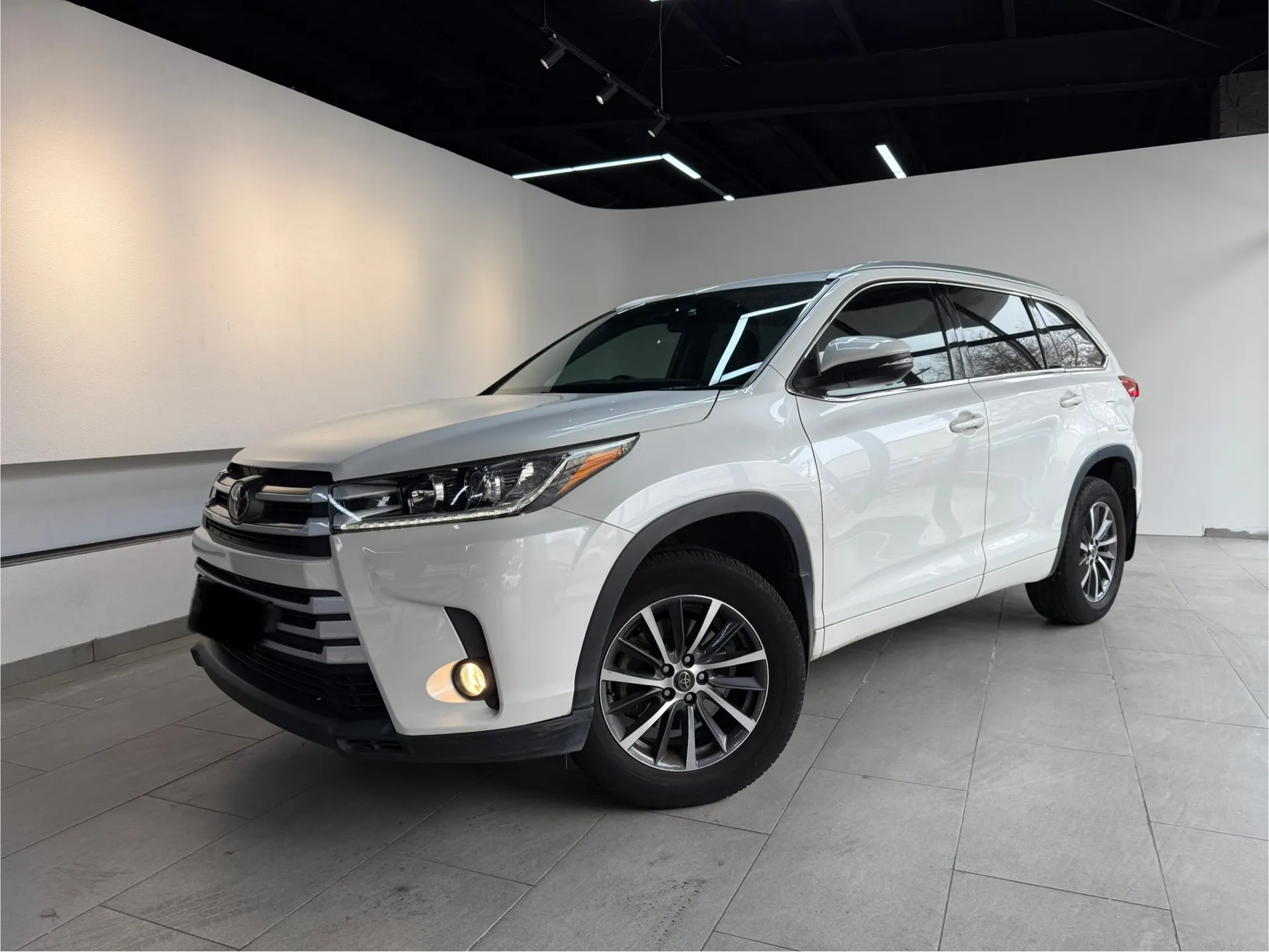 Spacious Family SUV with Toyota Reliability and Value