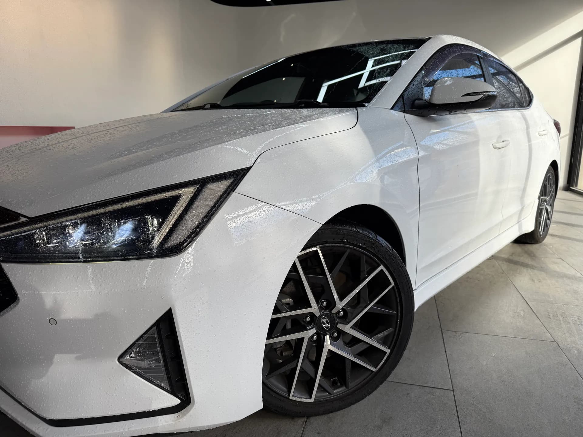 2019 Hyundai ELANTRA 2