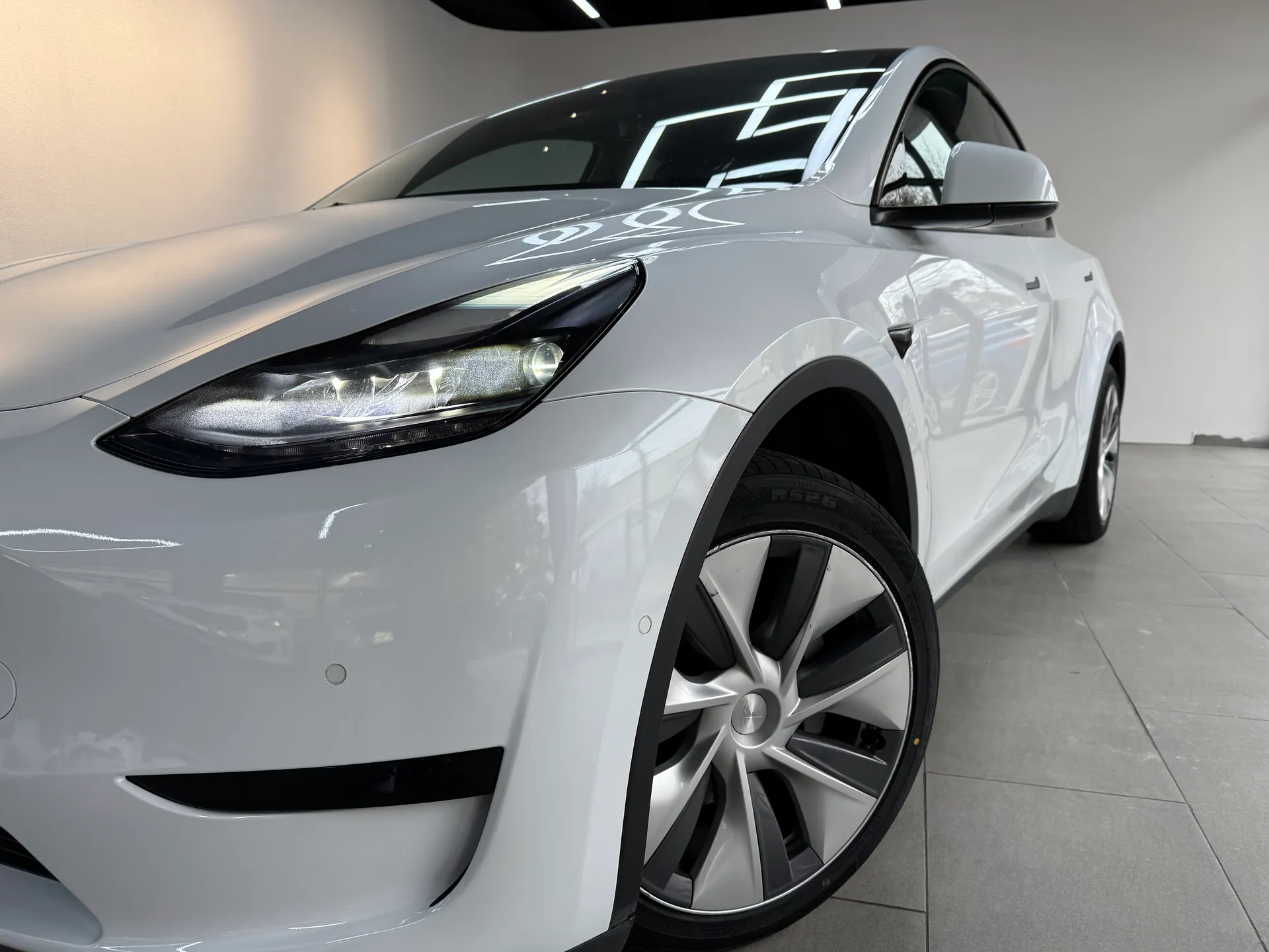 2022 Tesla MODEL Y 2