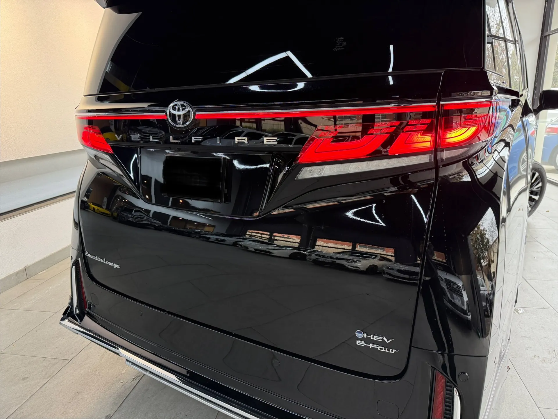 2023 Toyota VELLFIRE 4