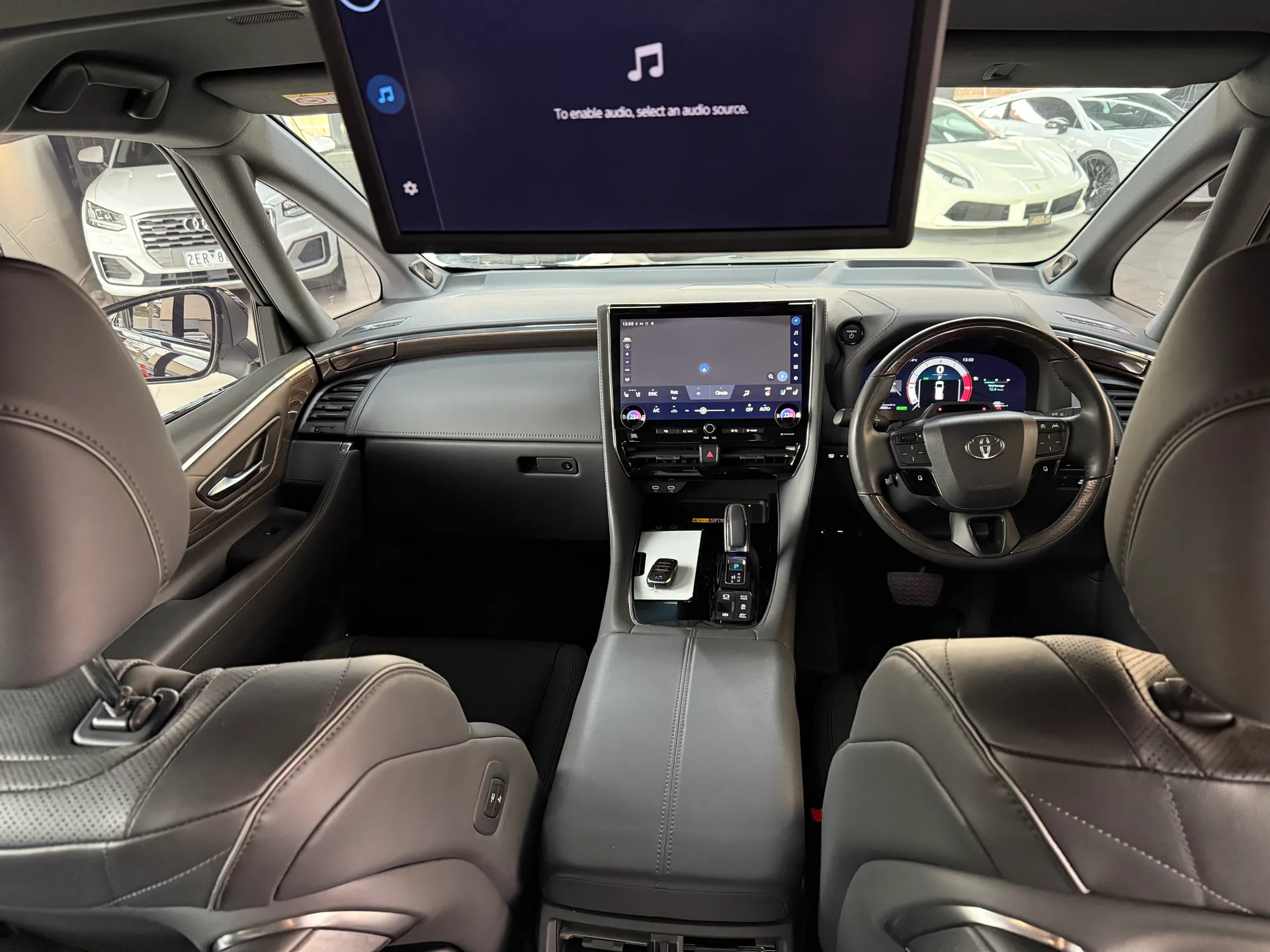 2023 Toyota VELLFIRE 5