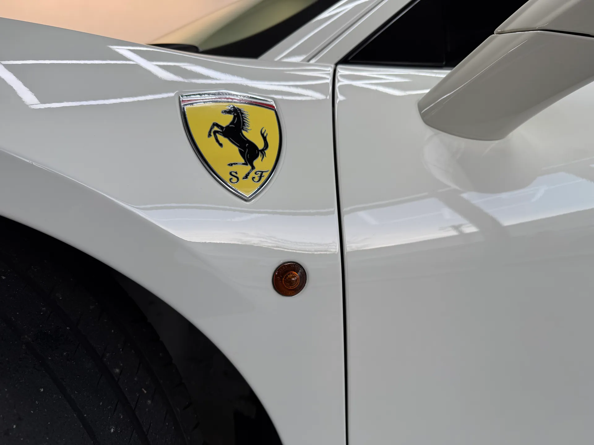 Ferrari 488 GTB: Twin-Turbo Excellence in White 4